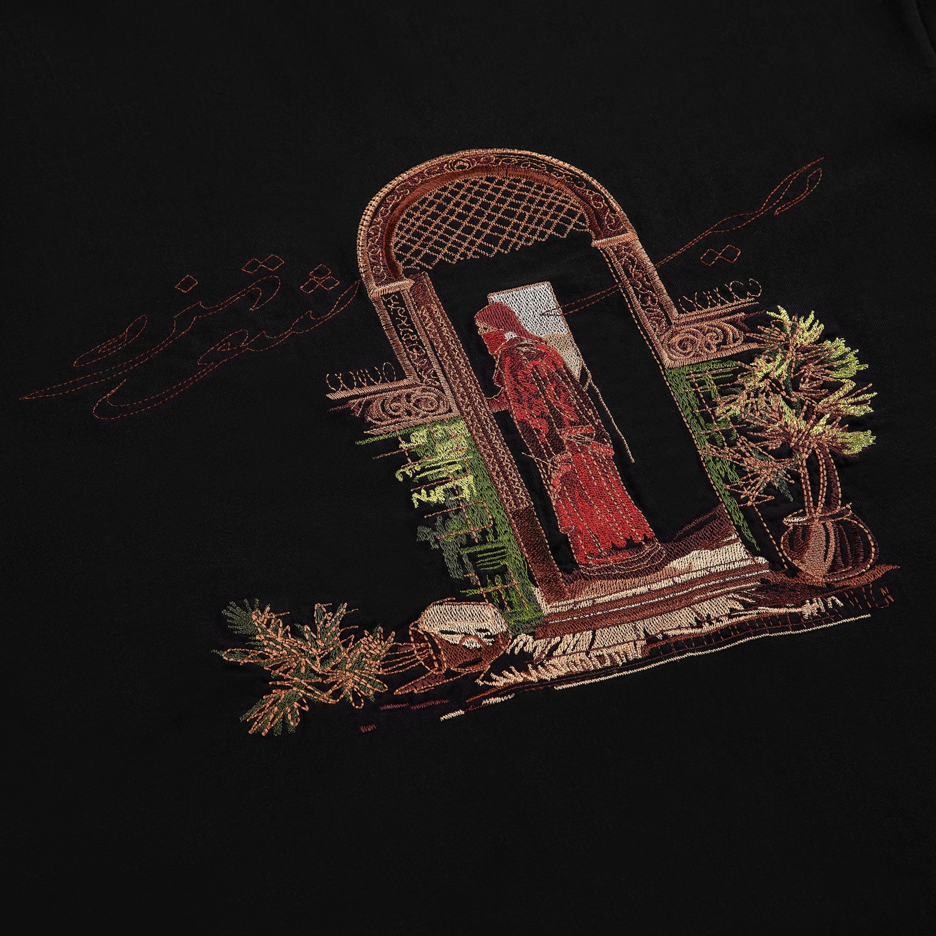 "yasmin v3" T Shirt black 01